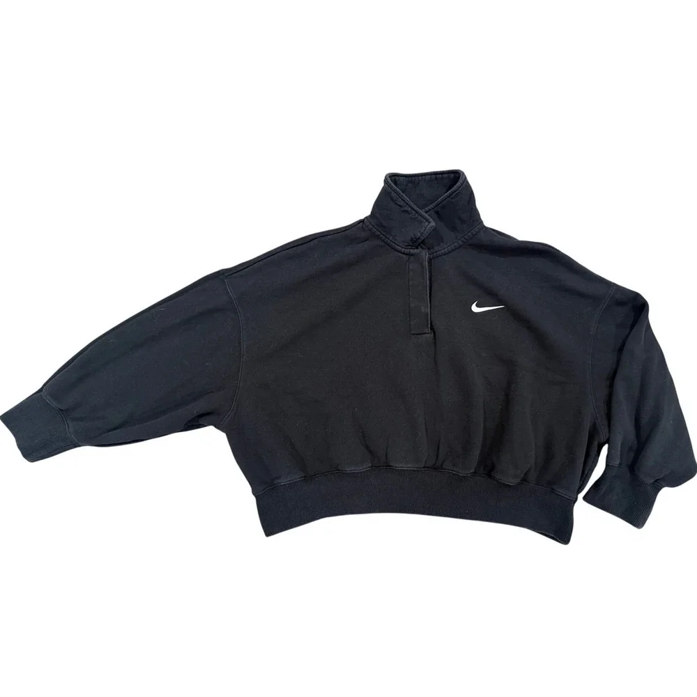 Nike Women's Large Fleece Cropped Pullover